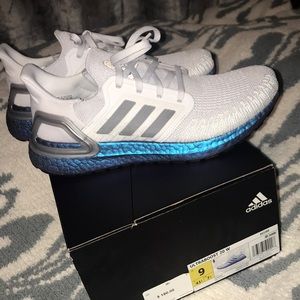 Brand new Women’s adidas sneaker, never worn